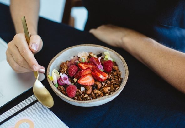 Breakfast, Working, Computer, Table, Healthy breakfast, Working breakfast, Work from Home
